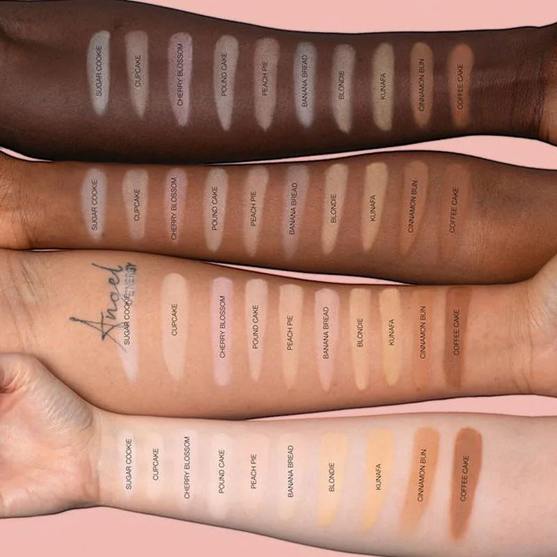 Huda Beauty Powder – transparentny puder utrwalający makijaż, kontrola sebum